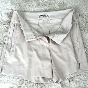 Nike golf shorts tan